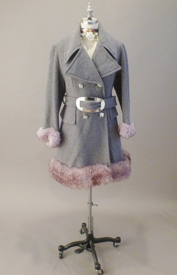 Vintage Union Made wool princess coat with sheeps… - image 2