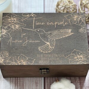 Preserve Precious Moments: Personalized Wooden Baby Memory Box. Engrave Name & Date for Lasting Memories image 5