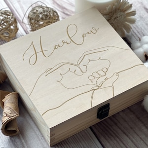 Erinnerungsbox Neugeborenen aus Holz: Personalisierte Baby-Erinnerungsbox