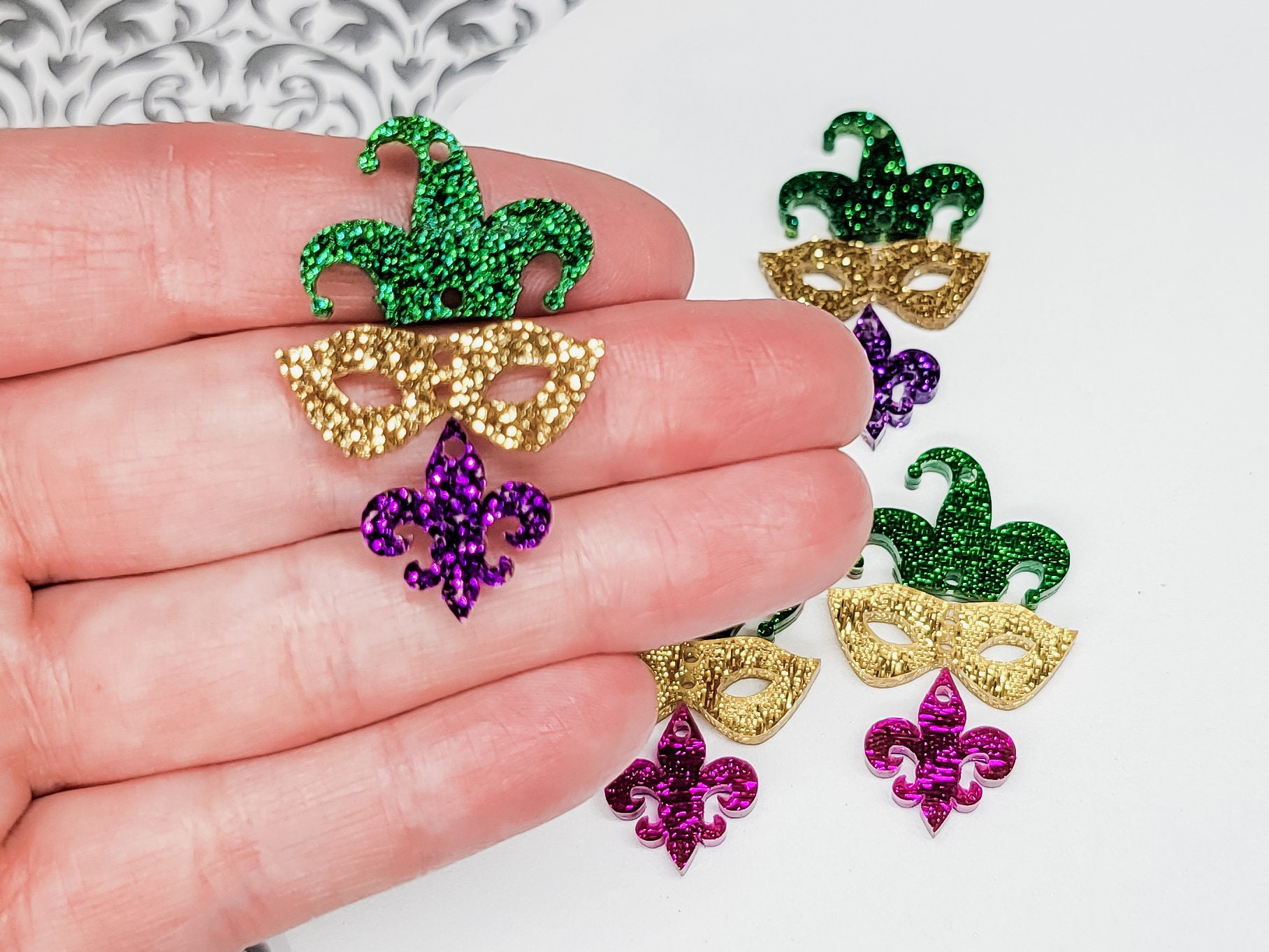 5pcs Enamel Micro Paved Crown Mardi Gras Words Charms Louisiana Pendants  for Women Bracelet Girl Necklace Making Jewelry Finding