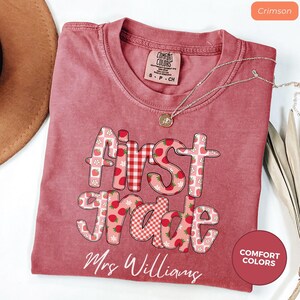 First Grade Teacher Shirt, Cute 1st Grade Tee, Teacher Appreciation Gift, Back to School Shirt, First Day Teacher T-Shirt for Women