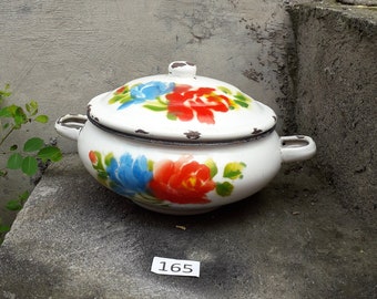 Vintage enamel tureen with lid bowl with lid enamelware graniteware
