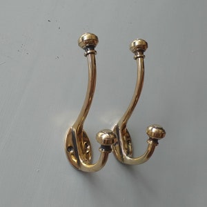 2 vintage style GIANT sold brass coat hooks NOT lacquered or coated 1lb of solid brass each made to last includes FREE solid brass screws