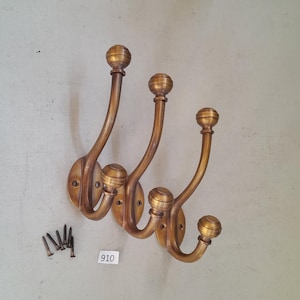 3 Vintage-Stil GIANT verkauft Messing Kleiderhaken in einem gealterten Finish 1lb aus massivem Messing, die jeweils zum letzten gemacht sind KOSTENLOSE passende Schrauben aus massivem Messing