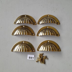 6 vintage style heavy cast brass Victorian shell design large D cup pull handles NOT lacquered or coated includes FREE solid brass screws