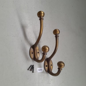 2 Vintage-Stil GIANT verkauft Messing Kleiderhaken in einem gealterten Finish 1lb aus massivem Messing, die jeweils zum letzten gemacht sind KOSTENLOSE passende Schrauben aus massivem Messing