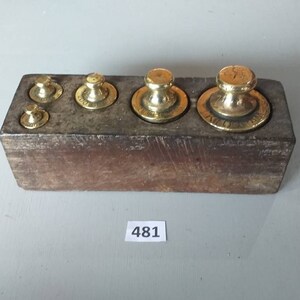 Vintage brass weights set with original box