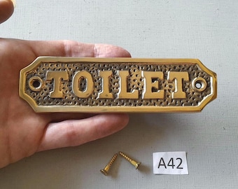 Vintage-Stil schwere Messingguss TOILET Plakette Messing Toiletten-Türschild NICHT lackiert oder beschichtet, enthält GRATIS massive Messingschrauben