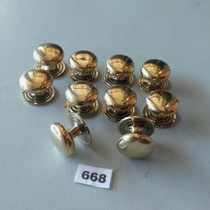 10 pomelli rotondi per armadietti in ottone massiccio fuso, stile vittoriano vintage, da 1,25 pollici, in ottone lucido naturale non laccato.