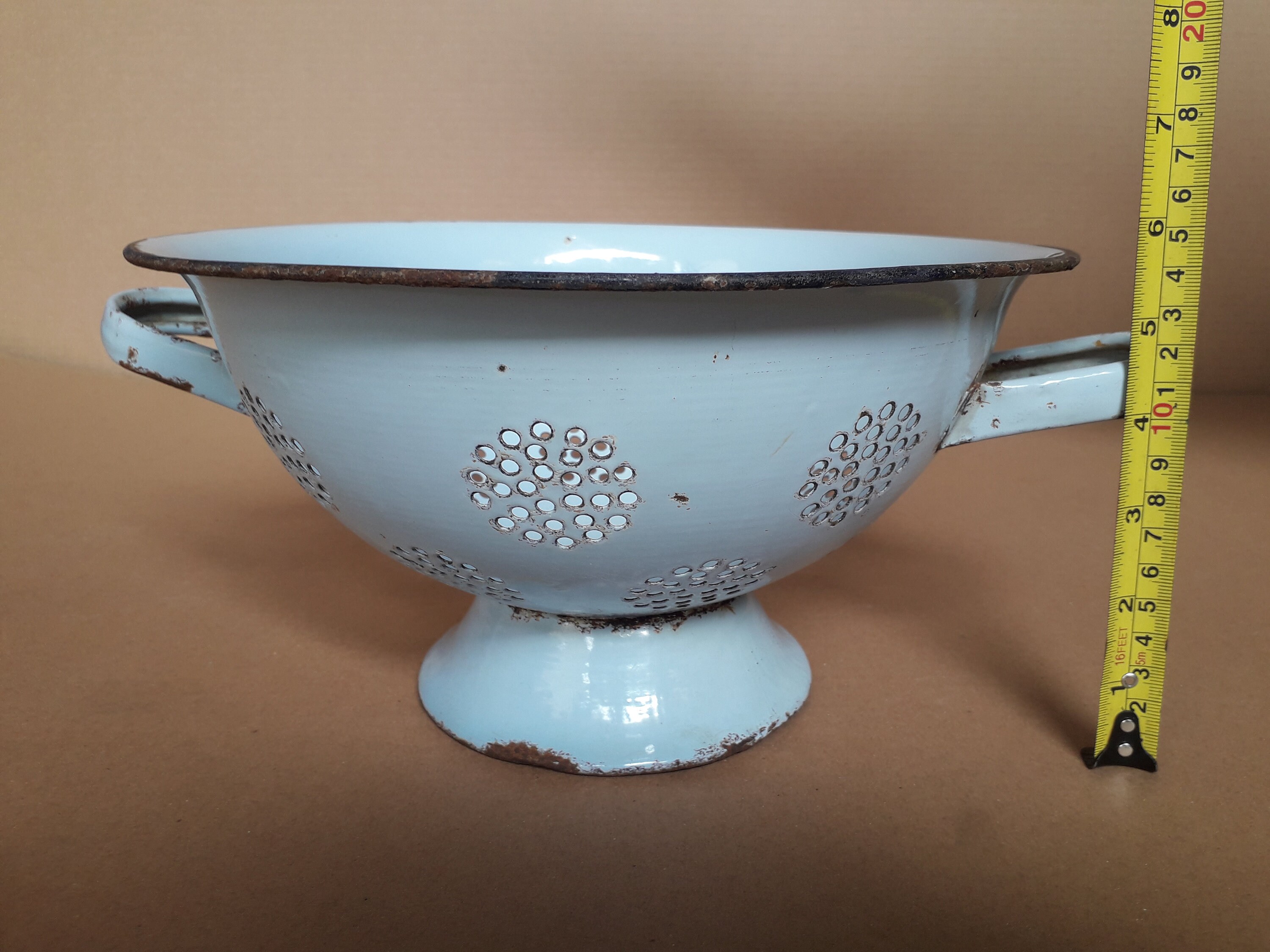 Large enamel colander online