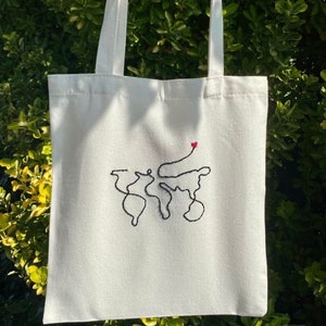 Tote Bag Minimaliste avec Carte - Cadeau Idéal pour les Amoureux de Voyage