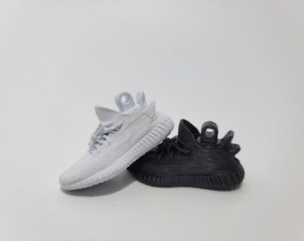 3D Printed Yeezy Keychain