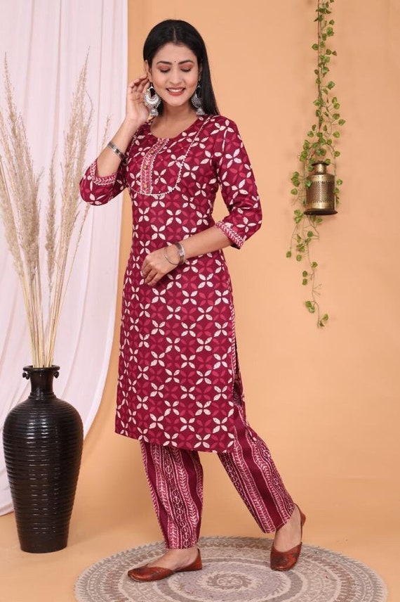 Anushil women cotton cambric v neck 3/4th sleeves printed kurti with golden lace  work - Anushil - 4155594