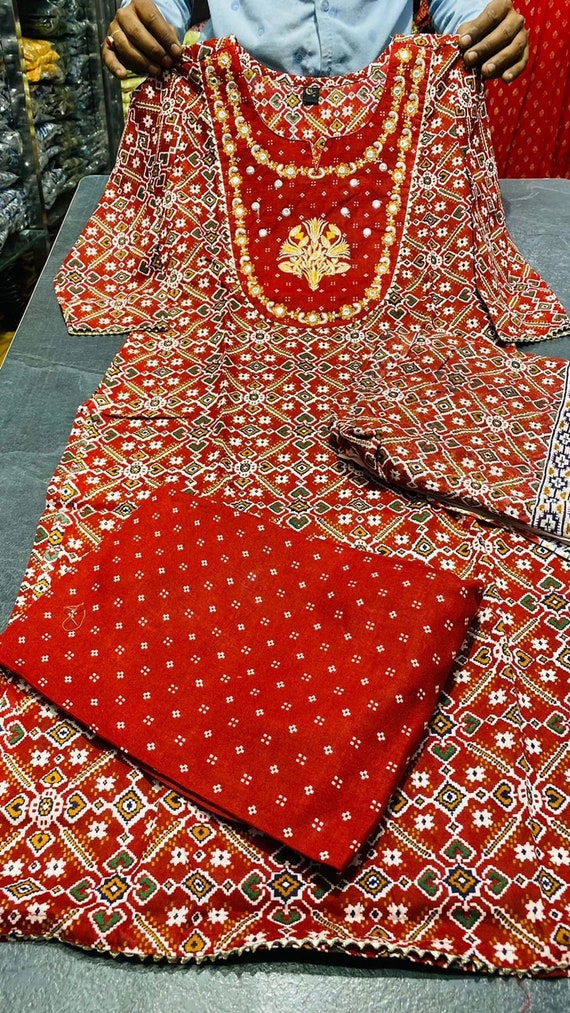 Patola Print Kurti with pant and dupatta – EeshaBoutique