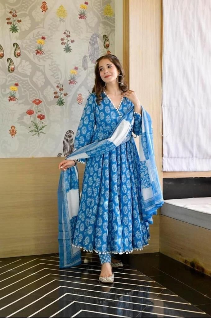 Sale on w clearance kurtis