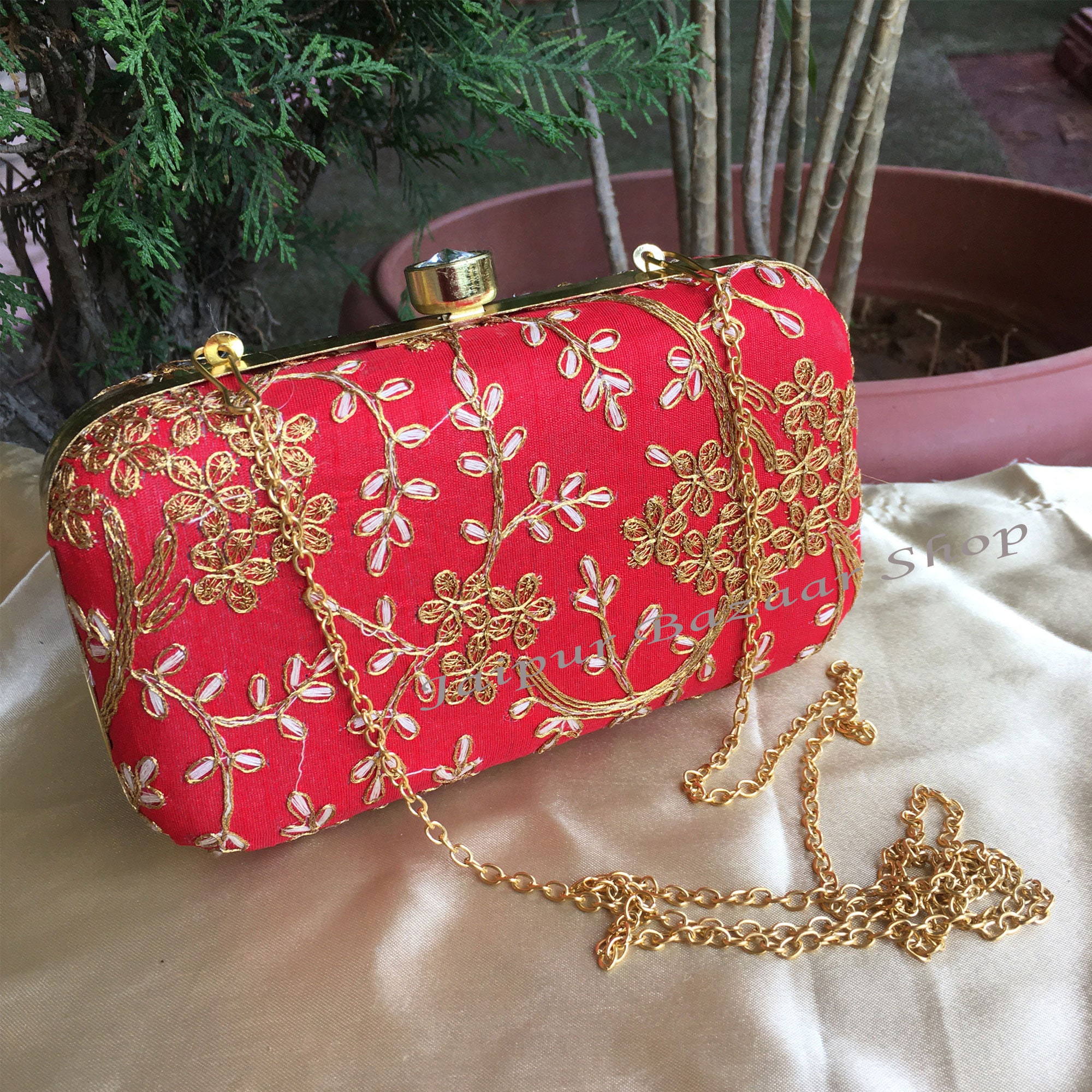 Buy ethnic beautiful handbags clutches bags 4 pc Combo Set For Women Online  at Best Prices on UdaipurBazar.com - Shop online women fashion,  indo-western, ethnic wear, sari, suits, kurtis, watches, gifts.