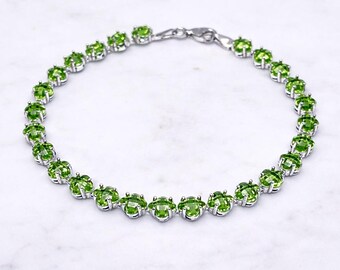 Tennisarmband aus Sultanit im Kleeblattschliff, Sterlingsilber, farbwechselnder Edelstein