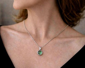 925 Sterling Silver Sultanite Pendant Necklace, Color-Changing Gemstone, Minimalist Jewelry