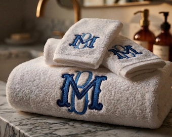 Monogrammed Bath Towel Sets – Personalized Embroidered Towels | Housewarming Gift