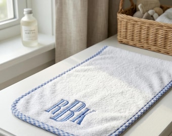 Personalized Baby Burp Cloth – Embroidered Newborn Gift