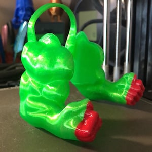Hulk arms beat down style for chickens or small animals