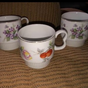 VTG Royal Geoffrey Fine China Cup/Mug Japan. set of 3