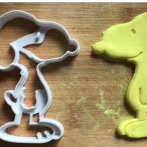 Snoopy cookie cutter 5 inch