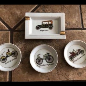 vintage ash tray and tiny saucer set