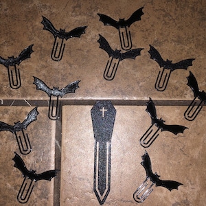 Bat and coffin bookmark and paper clip set