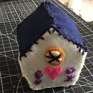 Handmade cottage pin cushion