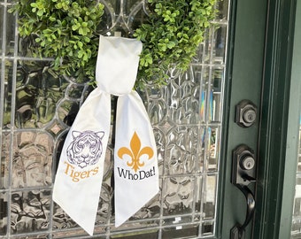 White wreath sash with Tigers and Fleur de lis