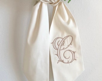 Monogram Wreath Sash: Embroidered Initial Cotton Decor