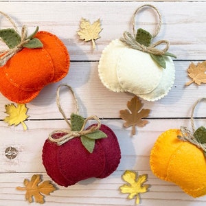 Set of 4 Pumpkin Ornaments, Fall Ornaments, Fall Decor, Autumn Decorations, Rustic Pumpkins, Farmhouse Pumpkins, Halloween Decorations