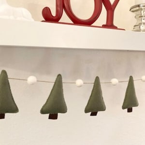 Felt Christmas Tree Garland, Christmas Garland, Garland for Mantel, Holiday Garland, Felt Garland, Farmhouse Garland