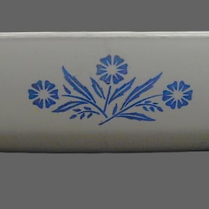 CORNINGWARE P-10-B-Blue Cornflower-10&quot; Vintage Casserole Dish-FREE SHIPPING!