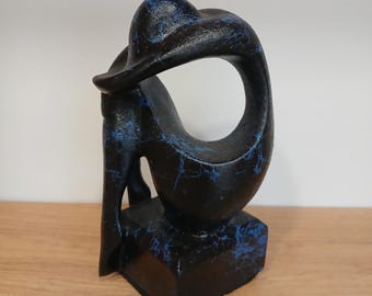 Handcrafted Abstract Alabaster Sculpture: Black & Blue Marble Finish
