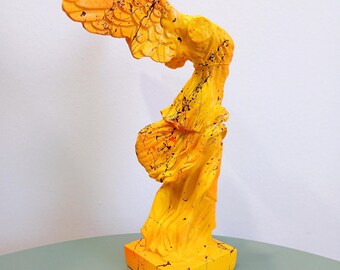 ニケの勝利の女神像 古代ギリシャの有名な彫刻 高さ30 cm - Etsy 日本