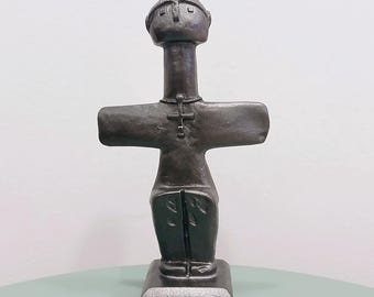 Cypriot Pomos Idol: Metallic Dark Silver Alabaster Fertility Sculpture