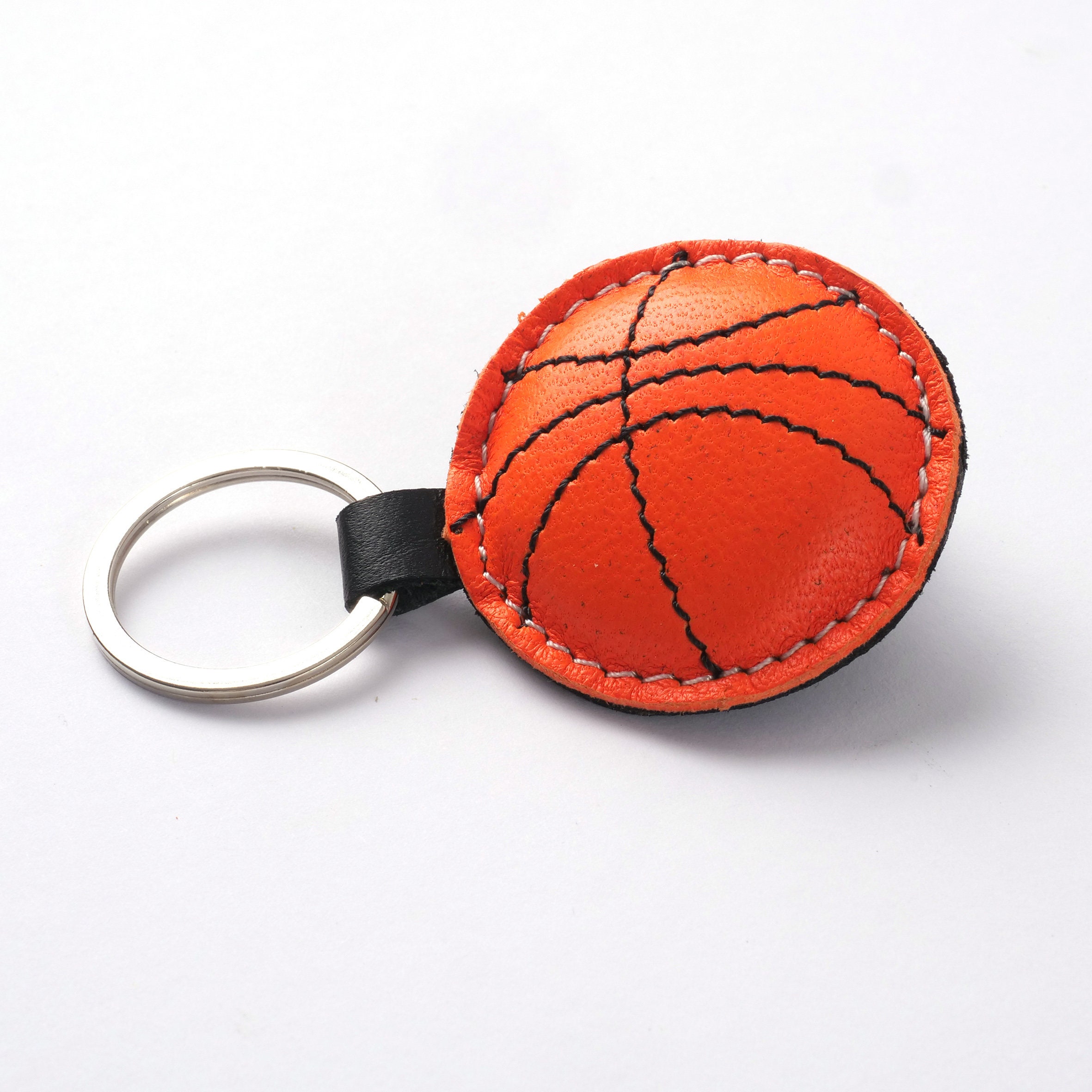 IKAAR Basketball Schlüsselanhänger - Metall Figur Anhänger Für Sport Fans