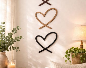 Rustikaler Wandbehang aus Holzherzen • Trio aus Holzherzen • Bauernhaus Wandkunst Geschenk