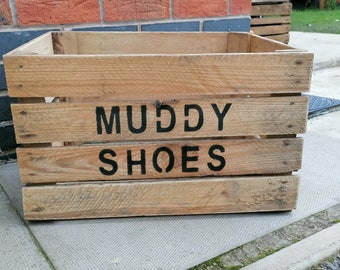 Welly Boot Rack & Shoe Rack Wooden Storage Box Apple Crate -  Muddy SHOES