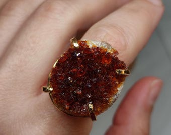 Raw Citrine Ring,Unique Modern Gemstone ring,Large Bold Statement ring,Crystal ring for prosperity,Rough Cut Yellow Crystal Ring,