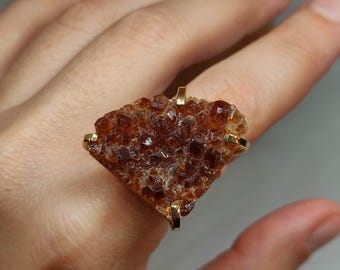 Raw citrine ring,Unique Crystal Statement Ring,Bold Modern Gemstone Ring,Adjustable Handmade Stone Ring,Boho Elegant Chic Ring,Perfect gift