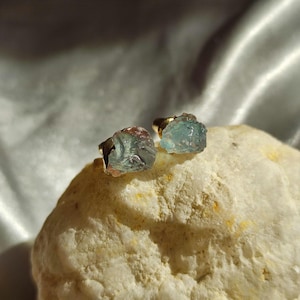 Raw aquamarine earrings,Aquamarine jewelry,Birthstone earrings,Aqua earrings,Rough stone earrings,Raw stone earrings,Light blue earrings