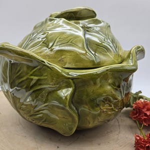 Holland Mold Green Cabbage Bowl with Lid, c.1970&#39;s