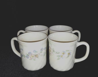 Set of 4 Arcopal France Cream Colored Milk Glass Mugs
