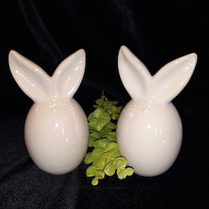Pair of Light Pink Bunnies