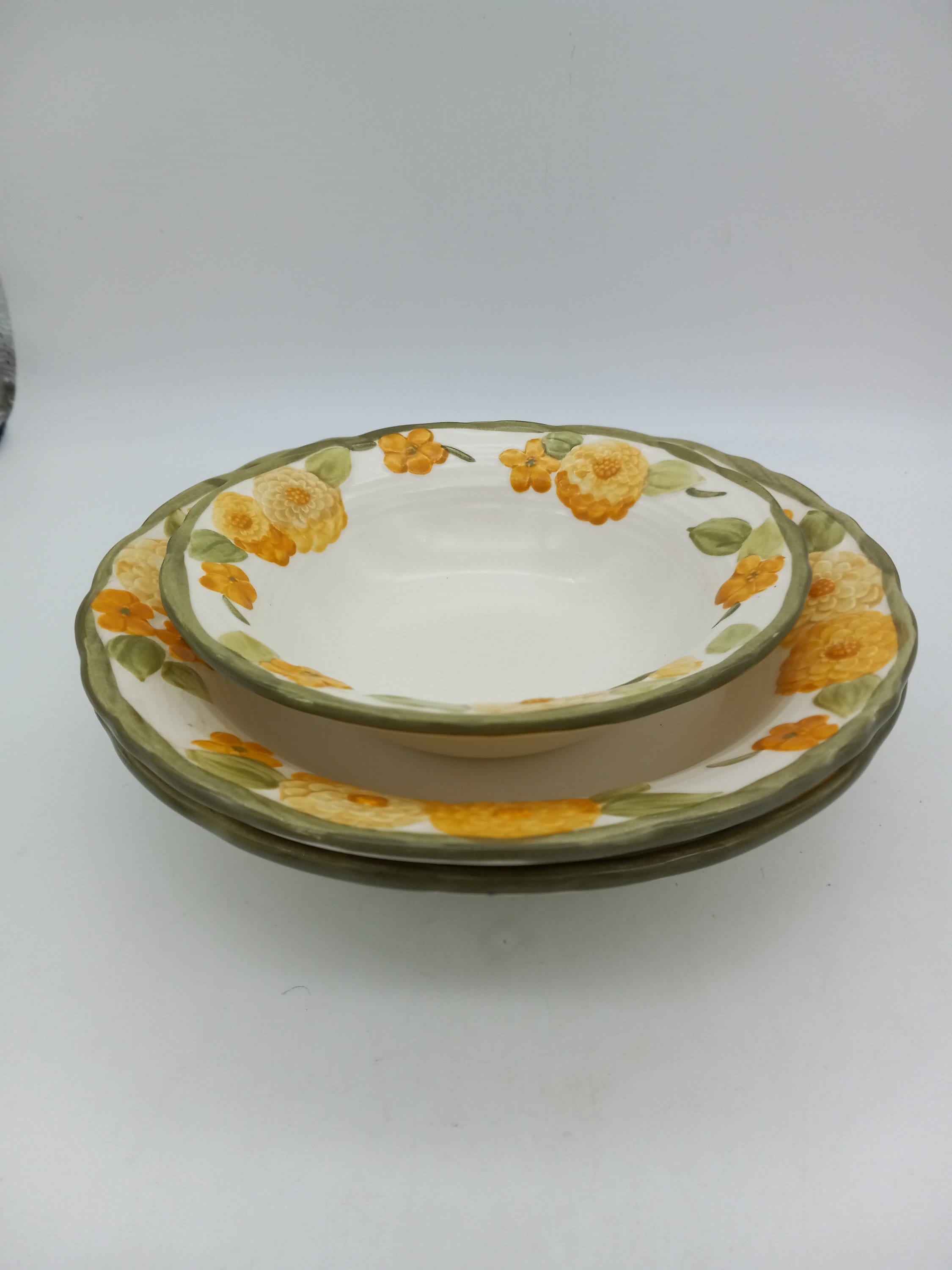 Metlox Poppy Trail Sculptured Zinnia Pattern Bowls, Set of 3 - Etsy
