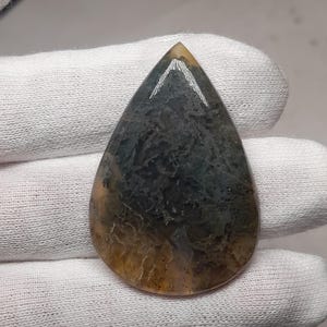 Ágata musgosa, ágata natural, piedra preciosa cabujón, forma de pera, 45 x 30 mm, 64,10 quilates, piedra preciosa suelta, pulida a mano, piedra verde, para joyería.