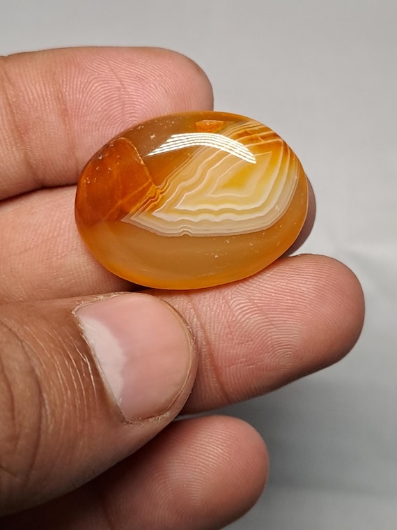 オレンジ縞瑪瑙カボション：天然サードニクス宝石（27 x 21 MM